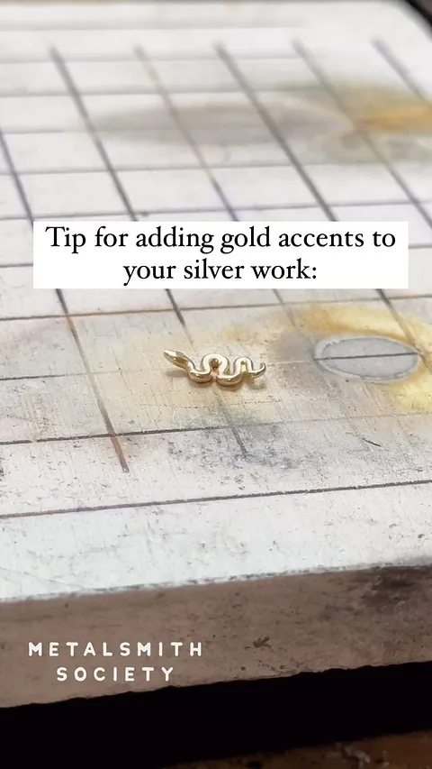 Today’s tip is supported by @haroldstudio a small, woman owned business that sells a wide variety of solid 14k yellow gold...