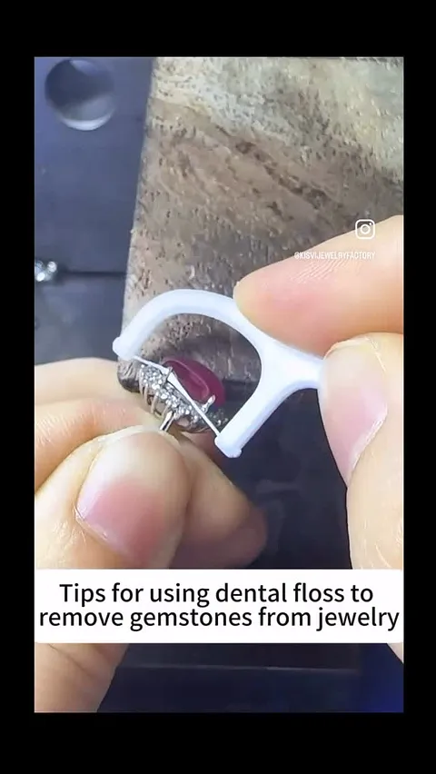 Thank you @kisvijewelryfactory for sharing this tip with us! A flosser is used to assist the removal of a stone from a...