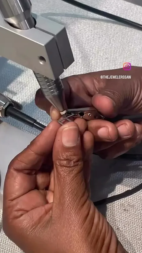 Got a tiny crack in your metal and don’t want to thin it out by sanding? This tip from @socialjusticejewelry via...