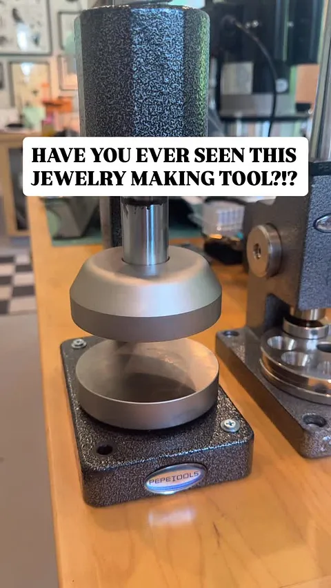 🔨 Have you ever seen this jewelry making tool?

COMMENT “It’s hammer time” if you want me to send you a link!

It’s called...