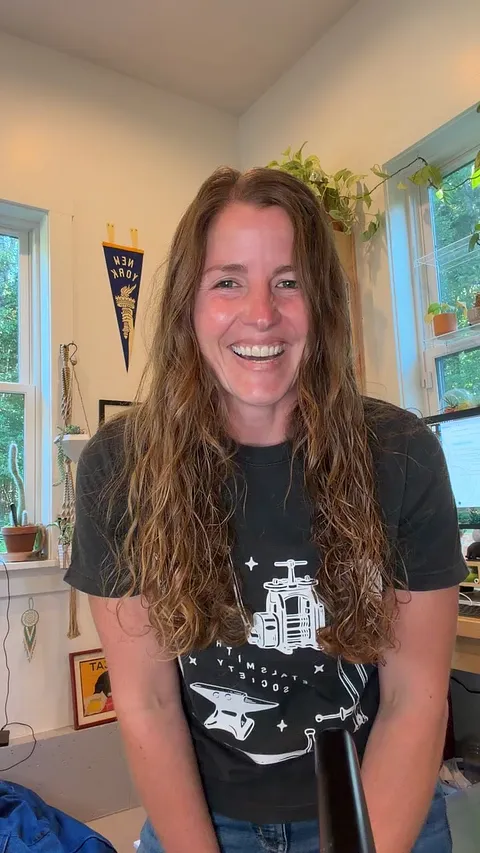 MAIL TIME MONDAY 📬💎

A few things from today’s Live:

👕 I showed off the new shirt I’m wearing that I’m thinking about...