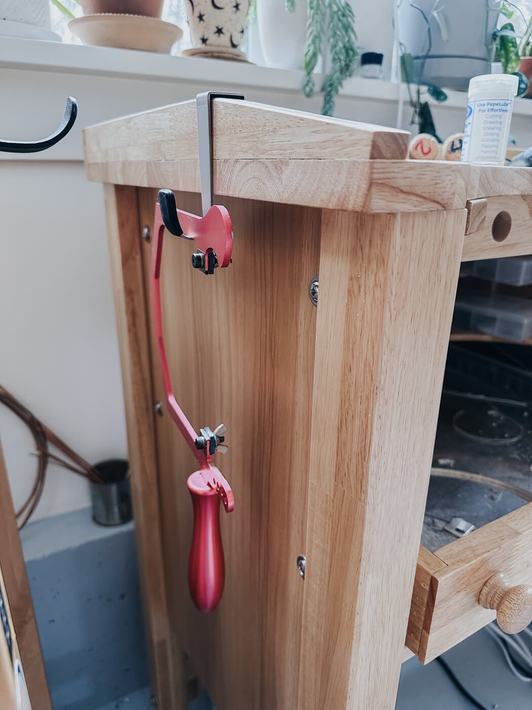 Organizing and storage tips for your jewelry studio